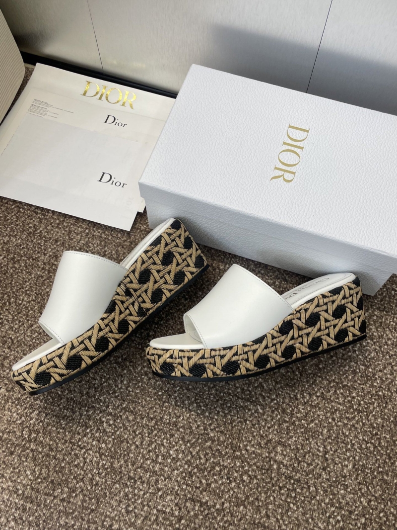 chr1st1an D10r slippers